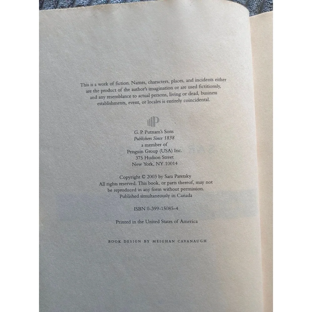 hardcover book Blacklist by Sara Paretsky